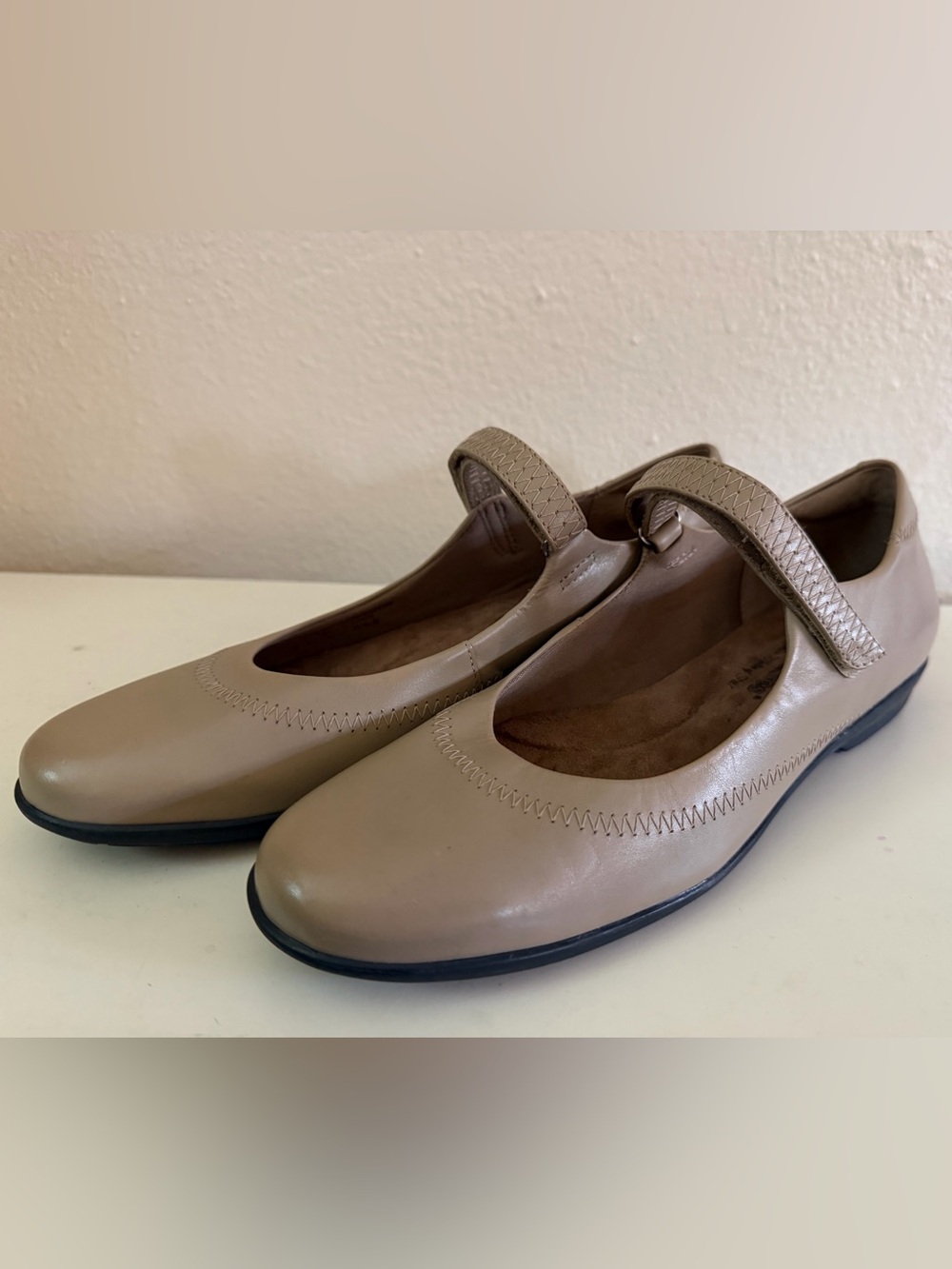 Walking Cradles Mary Jane 2‎  Sz 9.5 M Comfort Flats Shoes